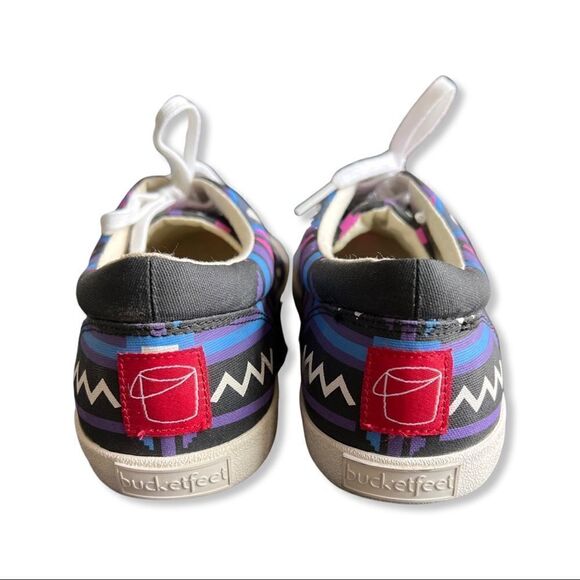 Bucketfeet Sneakers Size 8 Purple Pink Blue and White Graphic Design - Picture 6 of 6